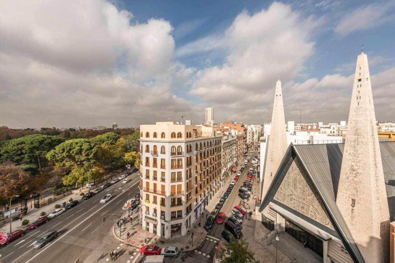 Apartmento De Lujo Retiro Barrio De Salamanca Madrid Exteriér fotografie